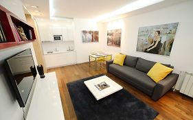 Status Superior Apartments
